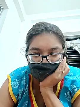 [26 Sep 01:18] with face nude show Private Show — filmik Elie_Sexy143, modela(-lki) na kamerkach