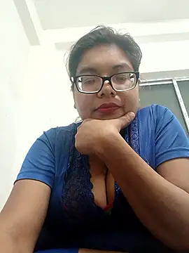 [5 Jan 05:33] Private Show - video by Elie_Sexy143 cam model