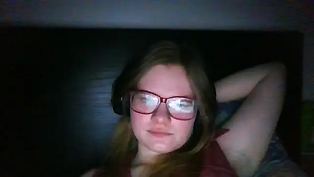 [6 Jan 18:29] Private Show - video by Moonolighta cam model