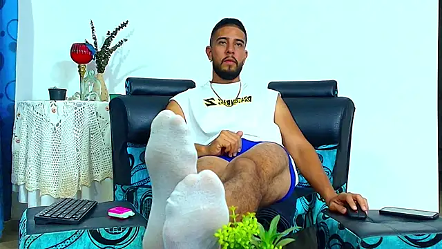 alpha FootMaster Dave dirty talk - video by DaveSoldier cam model