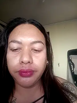 [31 Dec 08:39] Private Show - EmmaKantutera 캠 모델의 동영상