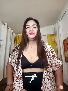 [3 Jan 04:56] Private Show - EmmaKantutera 캠 모델의 동영상