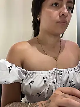 [1 Sep 09:31] Private Show - video by Alyha_Cortes cam model