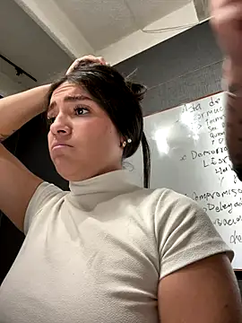 [18 Sep 15:10] Spy Show - video by Alyha_Cortes cam model