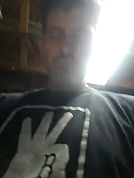 [11 Oct 04:57] Public Show - video by jayjy0303 cam model