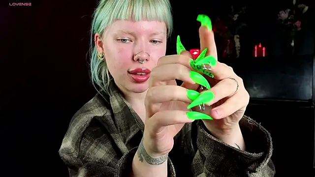 claw tease