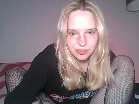 [17 Jan 22:57] Public Show－カメラキャストのCrazycrazycrazy6の動画