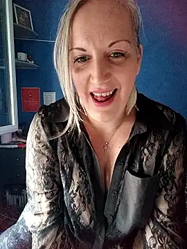 [5 Oct 18:30] Private Show - video by Feelineducentre cam model