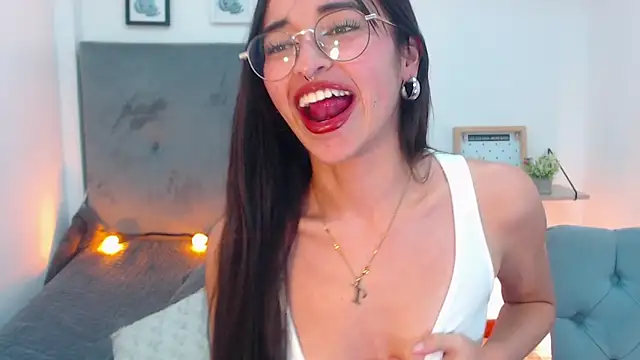 Fucking Sexy Girl - video di _Amatista_Fire modella di cam