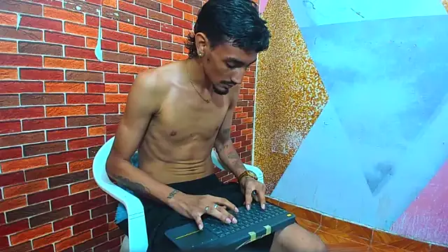 Private Show - فيديو من Sexvergon_26 موديل الكام