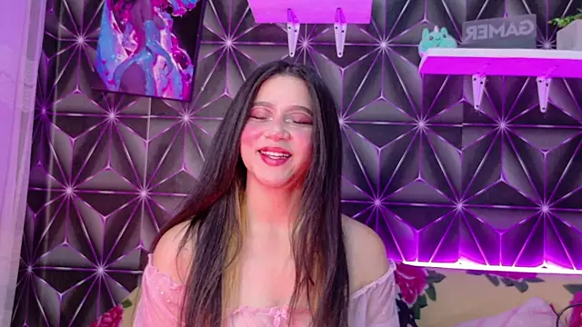 Megan Horny 😈💦 #2 – видео вебкам-модели Megan_Luxe