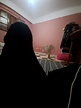 [5 Jul 19:16] Public Show－カメラキャストのramdhanovの動画