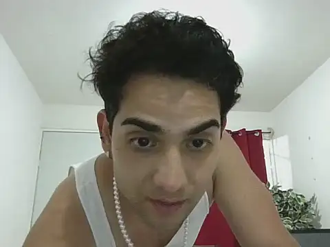 [4 Jul 20:39] Ticket Show - video av sergy12334 cam-modell