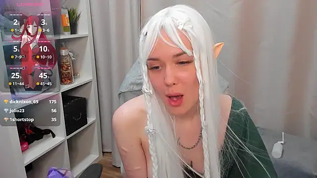 naked show