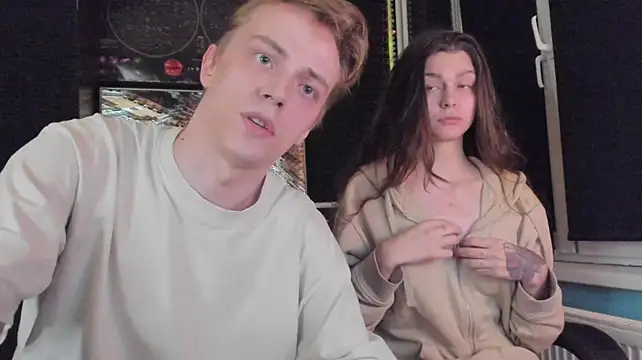 Cum on face, blowjow pov - video by enker cam model