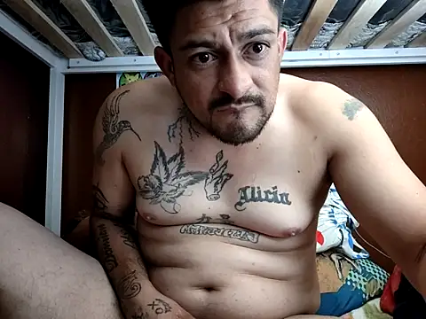 [6 Dec 03:42] Public Show — filmik titolovemilfs, modela(-lki) na kamerkach