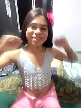 [13 Jul 22:08] Public Show - video by milabiggcoock cam model