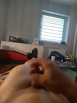 [12 Sep 14:07] Public Show－カメラキャストのDawidwi493_の動画