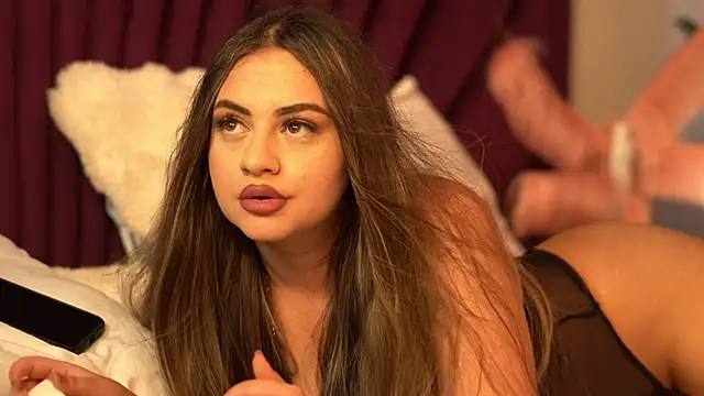 Pussy playyyy - video by AishaDelRey cam model