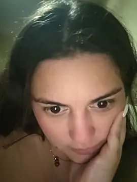 Ride in dildo 😜🍑 - ক্যাম মডেল barbielamaravilla11-এর ভিডিও