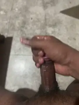 [1 Mar 01:53] Public Show – video modela na kameri Jeewapatel