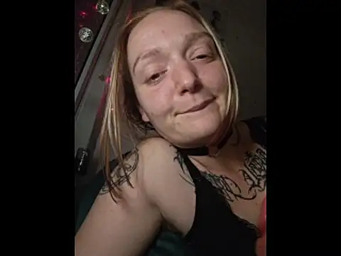 Bisou - video by Charlotte_AltS420 cam model