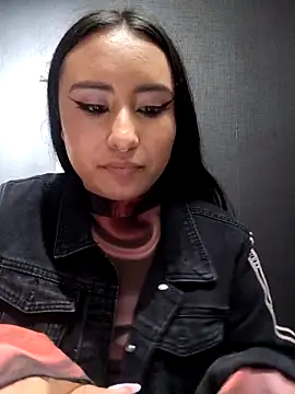 [6 Oct 17:23] Private Show - video by Venus_Rivers cam model