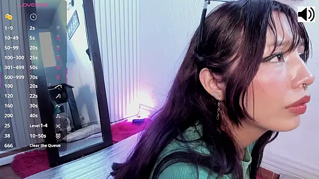 super blowjob with saliva - відео від вебкаммоделі Miss_Charlottet