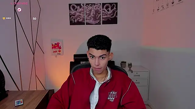 [27 Oct 22:29] Private Show - sky_jules adlı kamera modelinin videosu