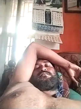 [22 Jul 10:24] Public Show - video by venomjay cam model