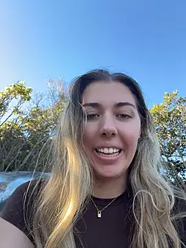 Intense outdoor cumshow! Dildo + Lush! Wet pussy ASMR