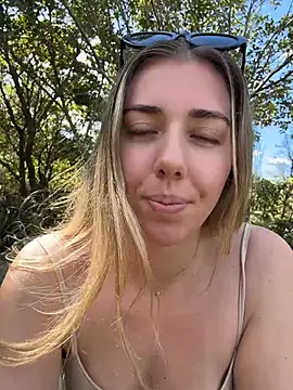 got caught by strangers! Watch me show off my titties and ass to them.