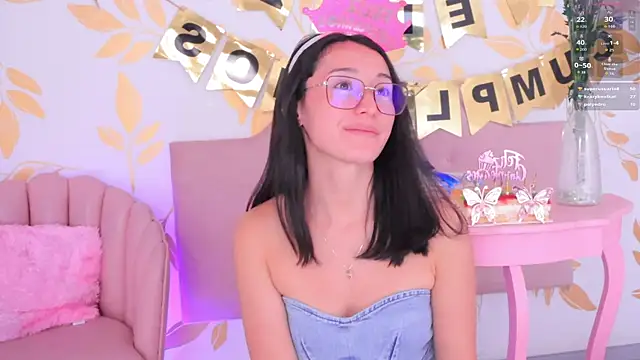 Full striptease birthday - video by Ginevra_esposito cam model