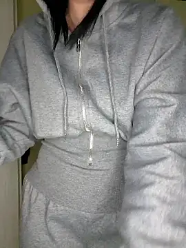 sexy striptease 💦💦💦 - vídeo de la modelo de cam amalia202555