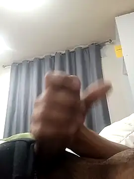 [5 Aug 06:51] Public Show – video af AtraCTiVoSiNguLaR cam-model