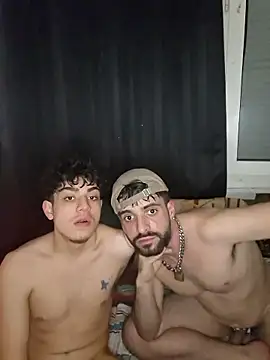 [19 Jan 01:12] Private Show - vídeo de la modelo de cam young_swisscouple