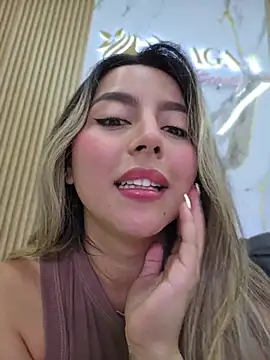 I masturbate in a beauty salon, shake my ass, and suck my own tits.