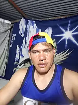 [11 Dec 21:13] Publico - video by Franklin111230 cam model