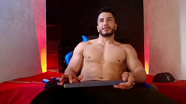 incredible feeling - clip cu ZaneMaveric model videochat