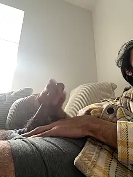 Big Cumshot Teil 1 - video av SergioGarcia93 cam model