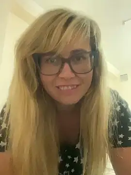 Грались в позі раком - video by Crystal00Girl cam model