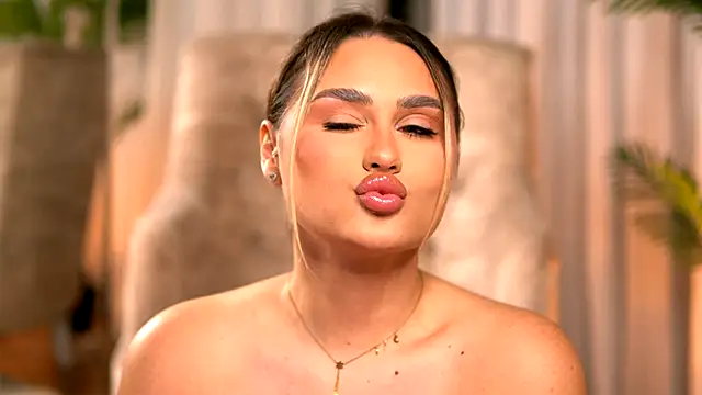 Pussy, ass BJ - video by KayaAzur cam model