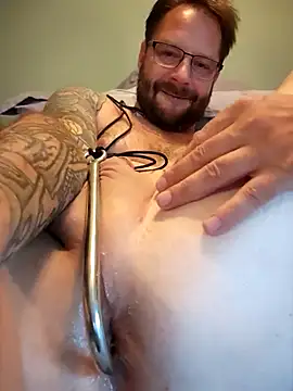 [16 Aug 14:01] Public Show - video by Chiligrande6969 cam model