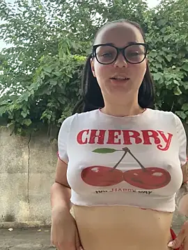 Outside Fingering With My Lush Inside - video di Baby_Eva23 modella di cam
