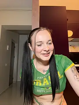 Fuck my Pussy + Creamy💦 - video di Baby_Eva23 modella di cam