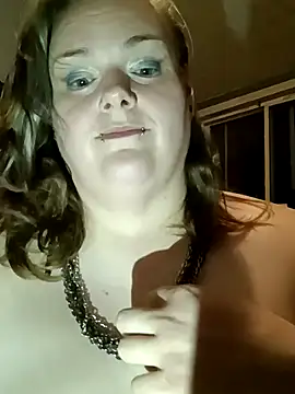 Private show (titty smacks and kitty close up) - فيديو  من PainPrincess929 موديل الكام