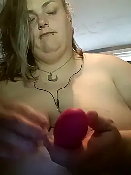 Private Show (titty fuck/deepthroat) - فيديو من PainPrincess929 موديل الكام