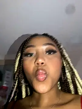 Fucking myself in bathroom💗 - Video von AngelaRoberts Cam-Model