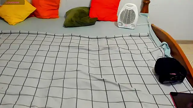 using stockings to tighten boobs - video by MilisaSweet777 cam model