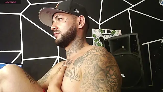 [26 Jul 12:21] Public Show - nicolastorres99 캠 모델의 동영상